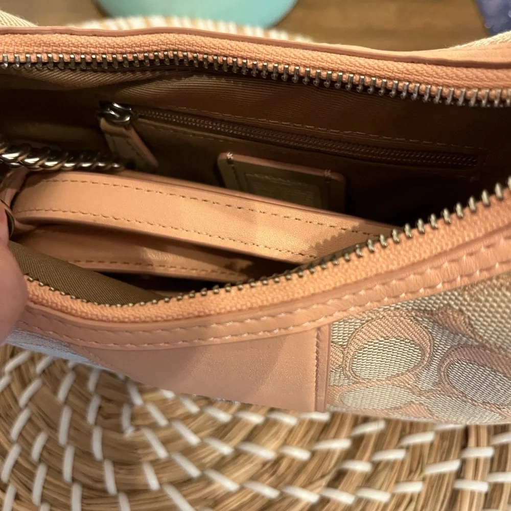 New Coach Pebbled Signature Hobo Bag in Peach